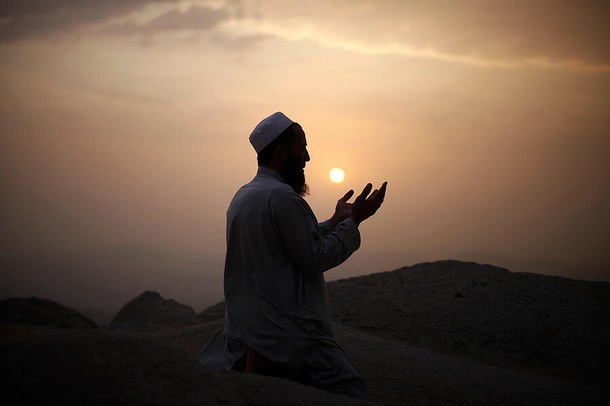 Read more about the article Persiapan Umroh Pertama Kali Yang Harus Antum Ketahui